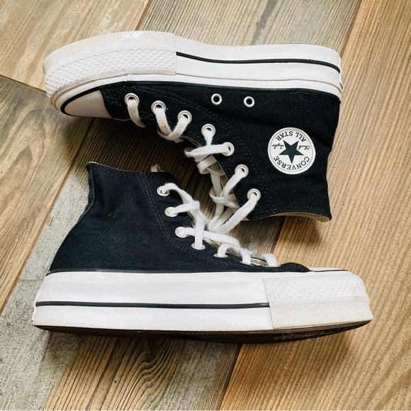 Women’s black platform All Star Converse hi tops, SZ 5 - Picture 3 of 9